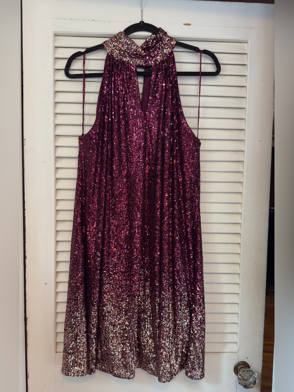 The Limited Purple Sparkly Sequin Dress Size XL Neck Cuff